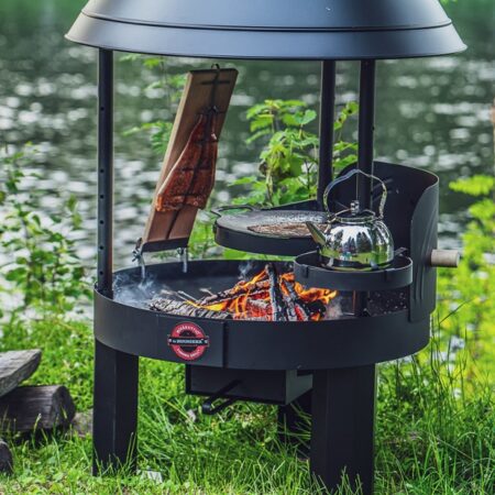 Tundra Grill / Kotaküche