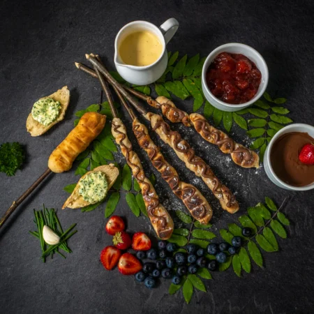 Stockbrot auf zwei Arten – Perfekt für den Carelia Grill