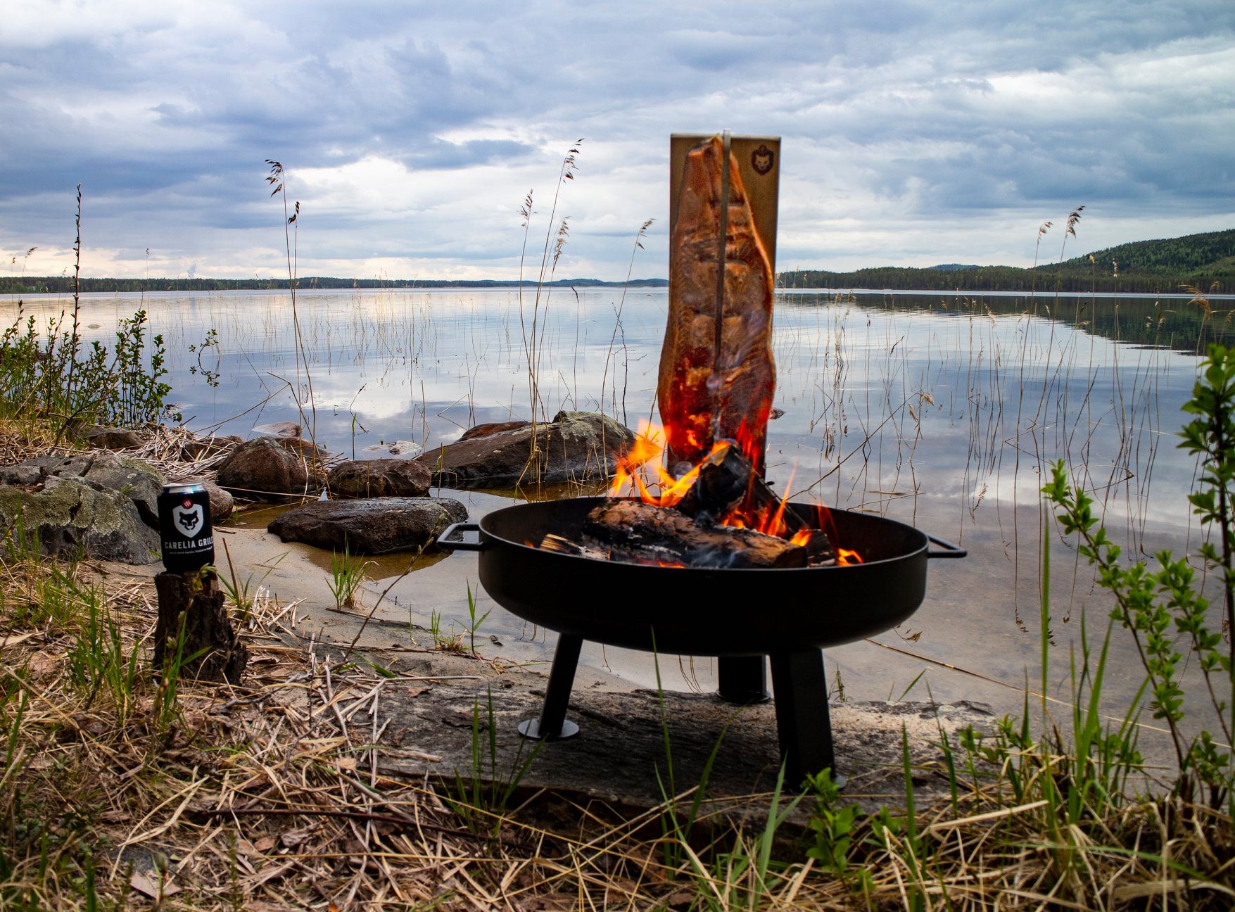 Flammlachsbrett mit Edelstahlhalterung – Bild 7